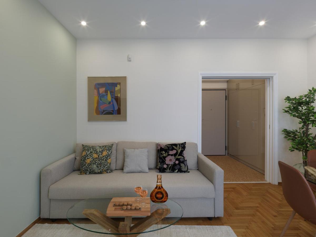 Metro Fix Apartment Athens Exterior photo