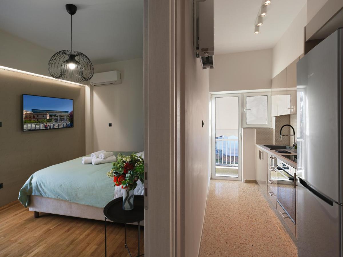 Metro Fix Apartment Athens Exterior photo